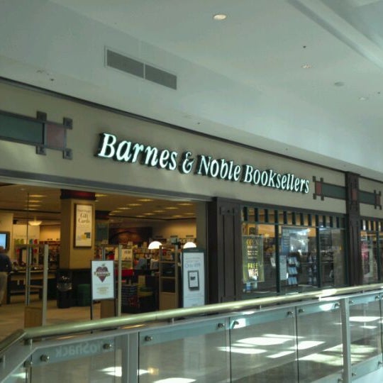 Barnes Noble Now Closed Vernon Hills Il
