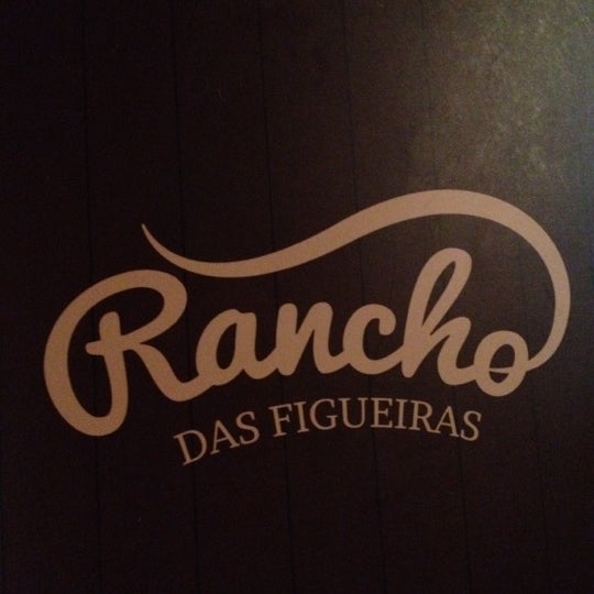 รูปภาพถ่ายที่ Rancho das Figueiras โดย Adriano F. เมื่อ 9/2/2012