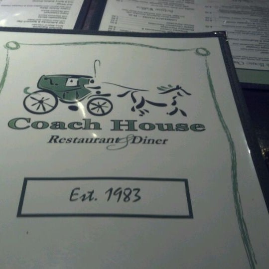 Foto tirada no(a) Coach House Diner &amp; Restaurant por John K. em 2/5/2012