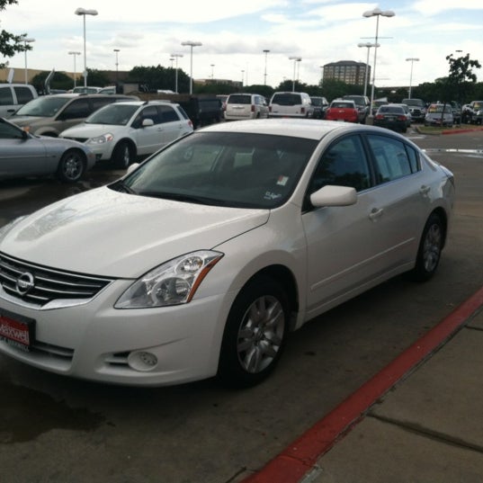 Photos at Nyle Maxwell Chrysler Dodge Jeep Ram Supercenter Northwest