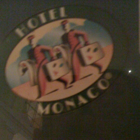 6/15/2012にCarmenがKimpton Hotel Monaco Seattleで撮った写真