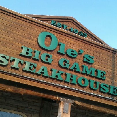 Photo taken at Ole&#39;s Big Game Steakhouse &amp; Lounge by Joshua R. on 8/16/2012