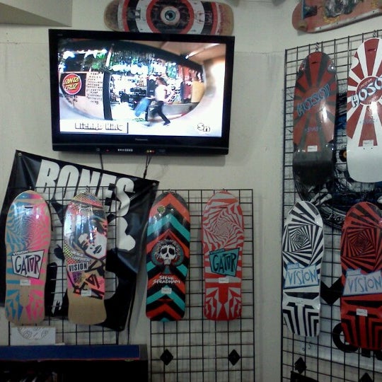 Photo taken at Santa Cruz Skate and Surf Shop by CJ L. on 6/11/2012