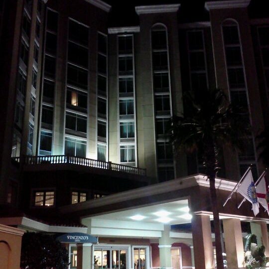 Photo taken at St. Petersburg Marriott Clearwater by Nissim T. on 4/1/2012