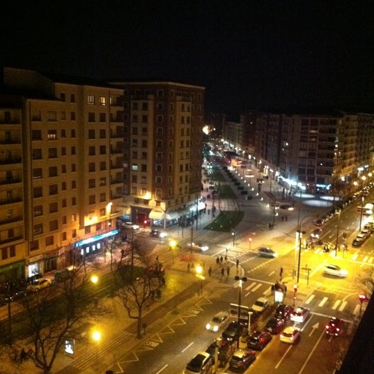 Foto tirada no(a) AC Hotel General Alava por Iker G. em 2/18/2012