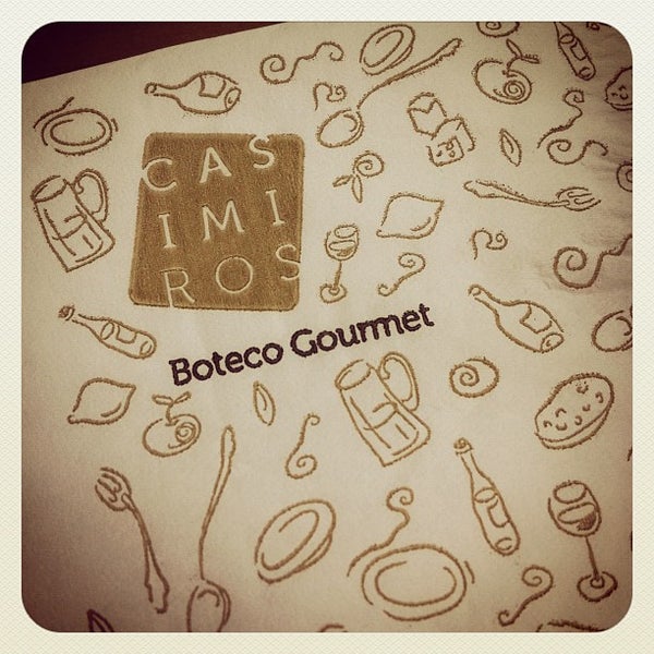 รูปภาพถ่ายที่ Casimiros Boteco Gourmet โดย Silvia S. เมื่อ 5/19/2012