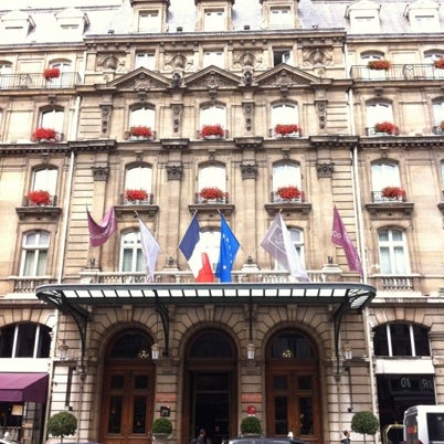 Photo taken at Hotel Concorde Opéra Paris by Anne L. on 8/6/2012