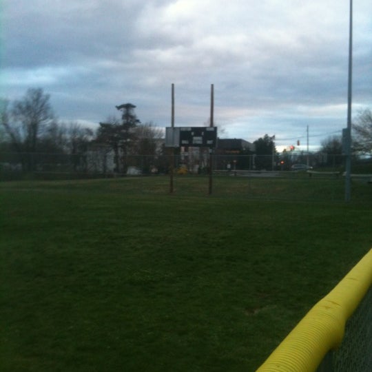 Community Lake Park - Wallingford, CT