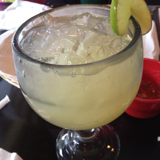 Das Foto wurde bei Tequila&#39;s Mexican Grill &amp; Cantina von Casey T. am 6/25/2012 aufgenommen