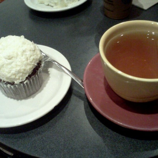 7/8/2012にBunniがSweetwaters Coffee &amp; Tea Washington St.で撮った写真