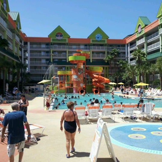 4/4/2012 tarihinde Nick M.ziyaretçi tarafından Nickelodeon Suites Resort'de çekilen fotoğraf