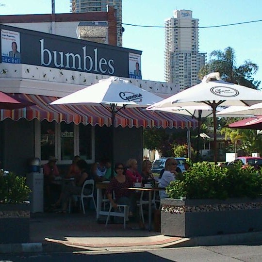 Bumbles Café in Surfers Paradise