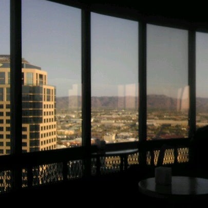 6/24/2012 tarihinde Andrea L.ziyaretçi tarafından Compass Arizona Grill'de çekilen fotoğraf