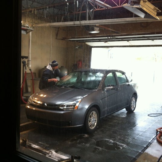 Supreme Clean Car Wash Car Wash and Detail in Tallmadge