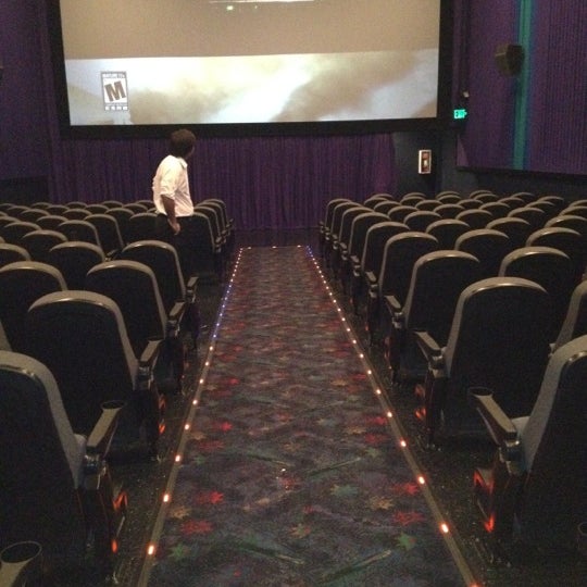 Regal Cinemas Shadowood 16 Movie Theater in Boca Raton