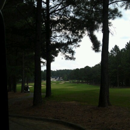 7/21/2012 tarihinde Christina B.ziyaretçi tarafından Heritage Golf Club'de çekilen fotoğraf