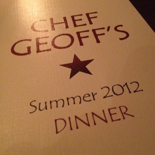 Снимок сделан в Chef Geoff&#39;s пользователем Hannah Fox E. 6/30/2012