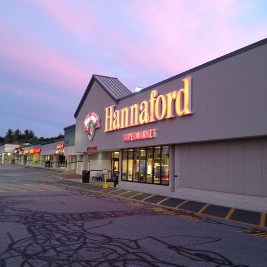 Shaw's Grocery Store