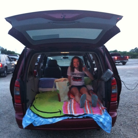 Photo taken at South Drive-In by Jessie on 6/17/2012