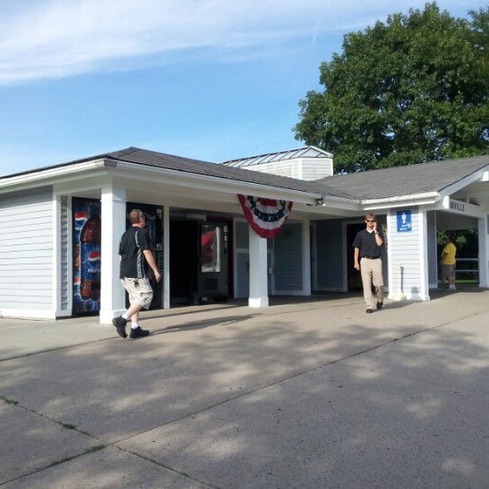 I84E Rest Area East Fishkill Hopewell Jct, NY