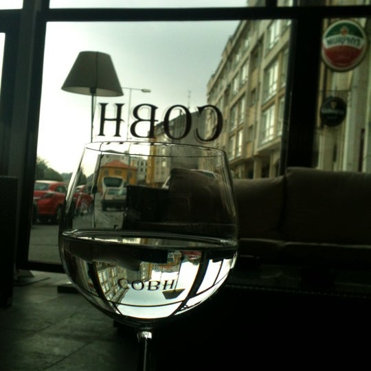 Снимок сделан в Cobh Irish Pub пользователем Bruno 3/6/2012