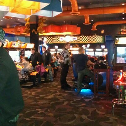 Photo taken at Dave &amp; Buster&#39;s by Michael L. on 3/11/2012