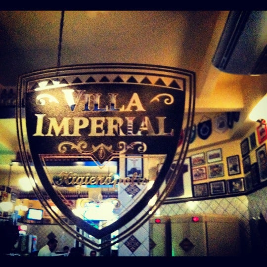 4/15/2012にLuzciana C.がVilla Imperialで撮った写真