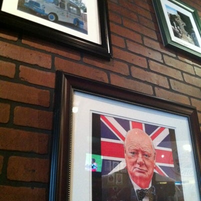 8/19/2012 tarihinde Benny W.ziyaretçi tarafından The British Chip Shop'de çekilen fotoğraf