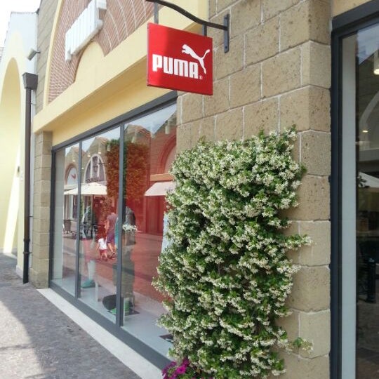 PUMA Outlet - Clothing Store