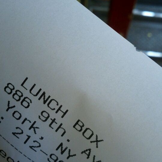 Foto scattata a Lunch Box da Todd S. il 3/19/2012