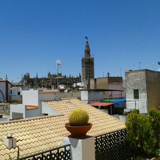 6/12/2012 tarihinde Natalia V.ziyaretçi tarafından Hotel Murillo Centro Sevilla'de çekilen fotoğraf