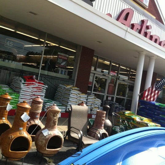 Westlake Ace Hardware 053 West Arlington 1705 W Park Row Dr