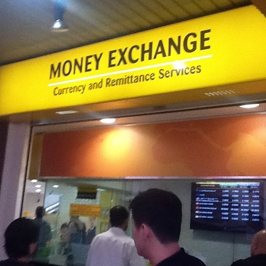 Maybank Money Changer Bukit Bintang 2 tips from 18 visitors