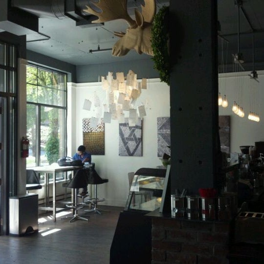 Photo taken at Muse Coffee Co. by Jonathan L. on 5/26/2012
