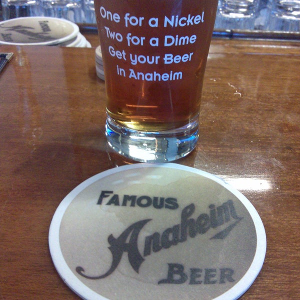 รูปภาพถ่ายที่ Anaheim Brewery โดย Brian เมื่อ 5/27/2012