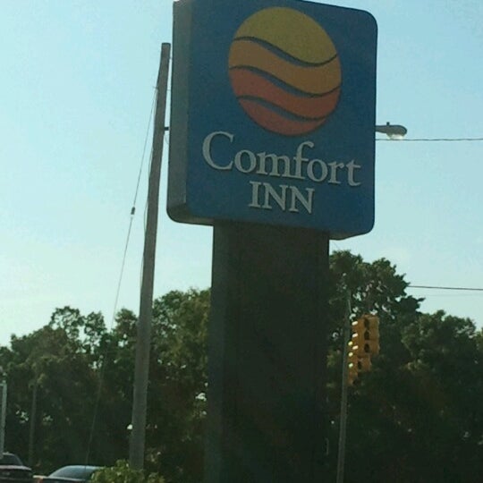 Photos At Comfort Inn Muskegon Mi