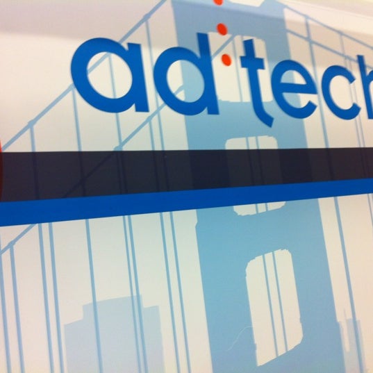 Photo taken at ad:tech San Francisco by Laura M. on 4/4/2012