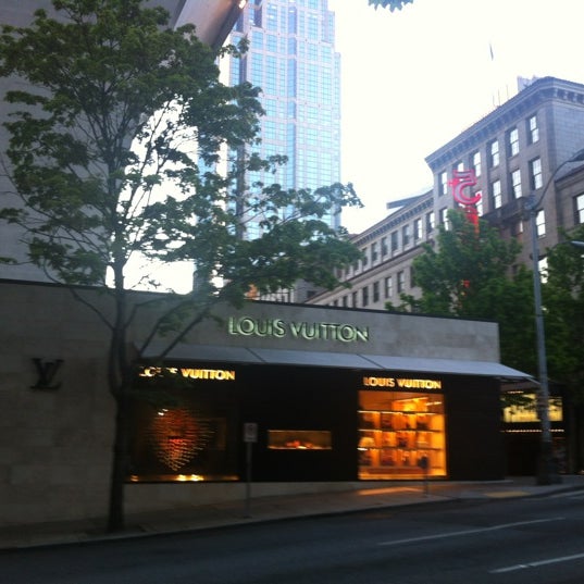 Louis Vuitton Seattle (Now Closed) - Leather Goods Store in Seattle Business
