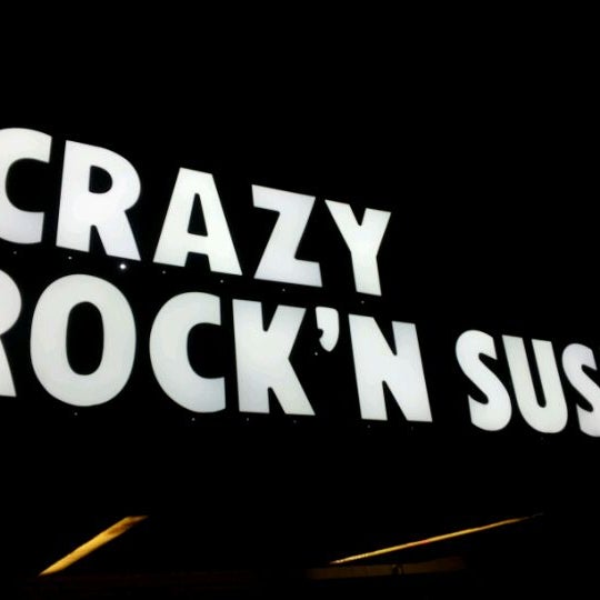 Das Foto wurde bei Crazy Rock&#39;N Sushi von Darren Christopher B. am 2/19/2012 aufgenommen