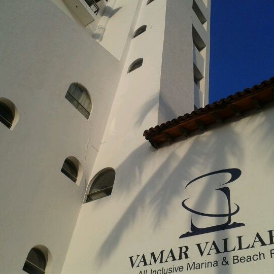 รูปภาพถ่ายที่ Vamar Vallarta Marina &amp; Beach Resort โดย BestDay.Com.Mx เมื่อ 3/29/2012