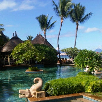 La Pirogue Mauritius пляж