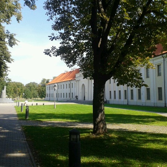 รูปภาพถ่ายที่ Lietuvos nacionalinis muziejus | National Museum of Lithuania โดย Rolandas b. เมื่อ 9/11/2012