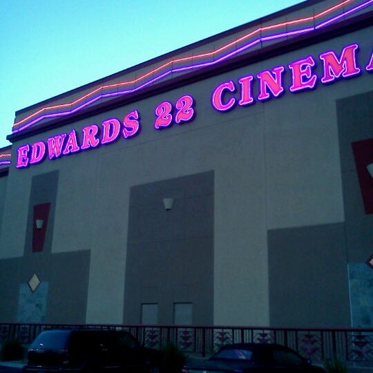 Regal Edwards Ontario Palace IMAX & RPX Ontario에서 영화관일에서의 사진