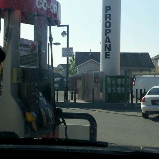 Red River Coop Fuel Station in Winnipeg