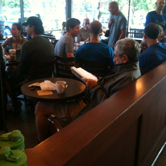 7/14/2012 tarihinde Vickie C.ziyaretçi tarafından Peet&#39;s Coffee &amp; Tea'de çekilen fotoğraf