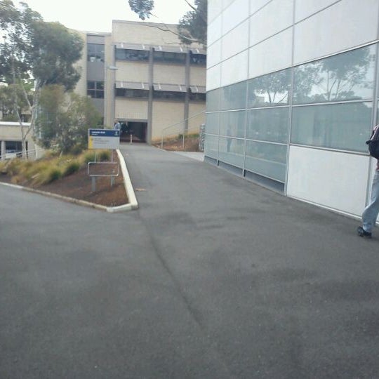 Foto tomada en Flinders University  por Alex H. el 3/14/2012