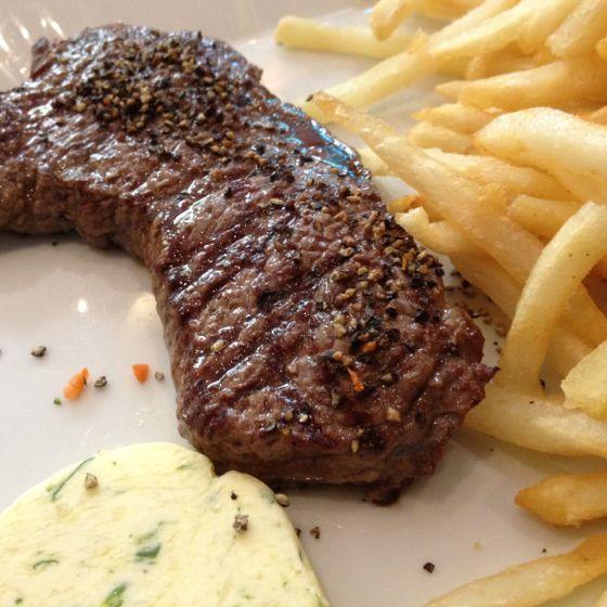 They offer a great daily Lunch Menu here... I enjoyed a delicious Hüftsteak (Black Angus grilled to perfection on Lava Stone Grill) mit Pommes & Kräuterbutter! (4 of 4 petals via Fondu)