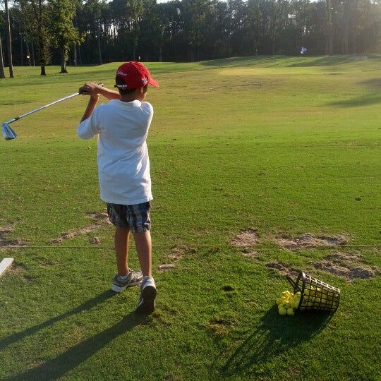 Das Foto wurde bei Swanson Golf Center von Randy am 9/11/2012 aufgenommen