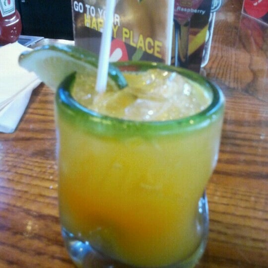 Photo taken at Chili&#39;s Grill &amp; Bar by Mary S. on 6/29/2012