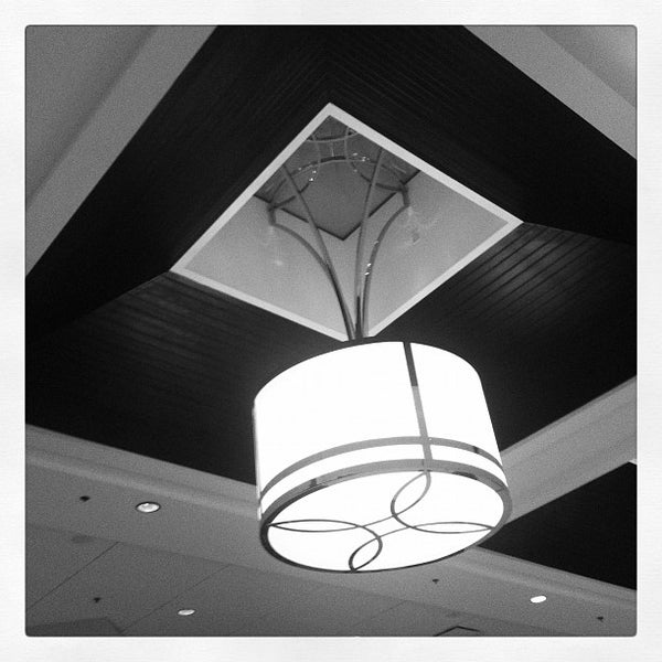Photo prise au Renaissance Orlando Airport Hotel par ᴡ L. le5/4/2012